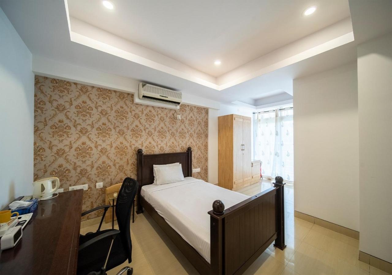 Capital O 46966 Apollo 27 Hotell Bangalore Exteriör bild